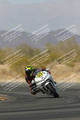 media/Apr-15-2023-CVMA (Sat) [[fefd8e4f28]]/Race 13 500 Supersport-350 Supersport/